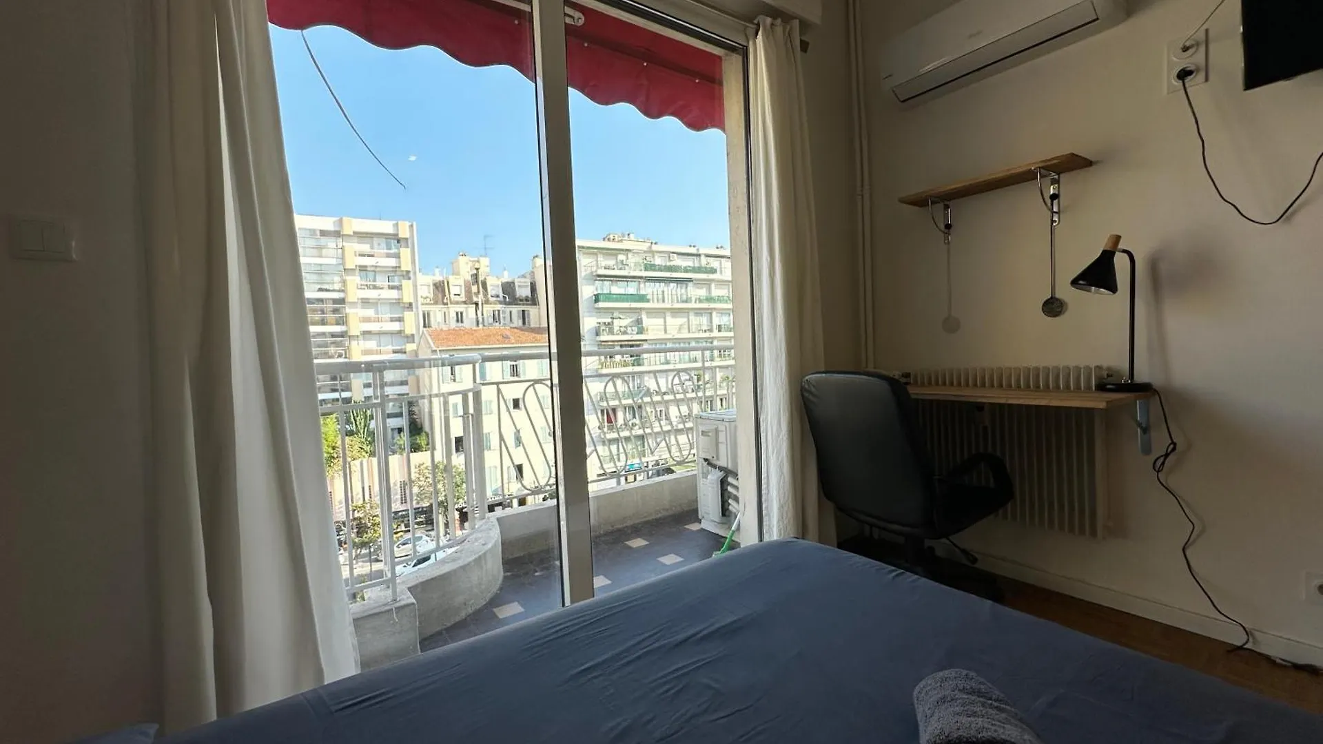 Appartement Spacieux - 4 Chambres Confortables Nice France