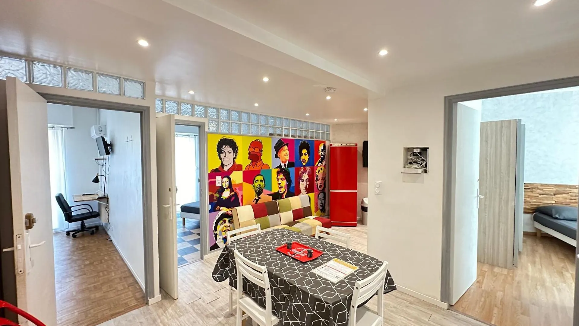 Апартаменты Appartement Spacieux - 4 Chambres Confortables Ницца Франция